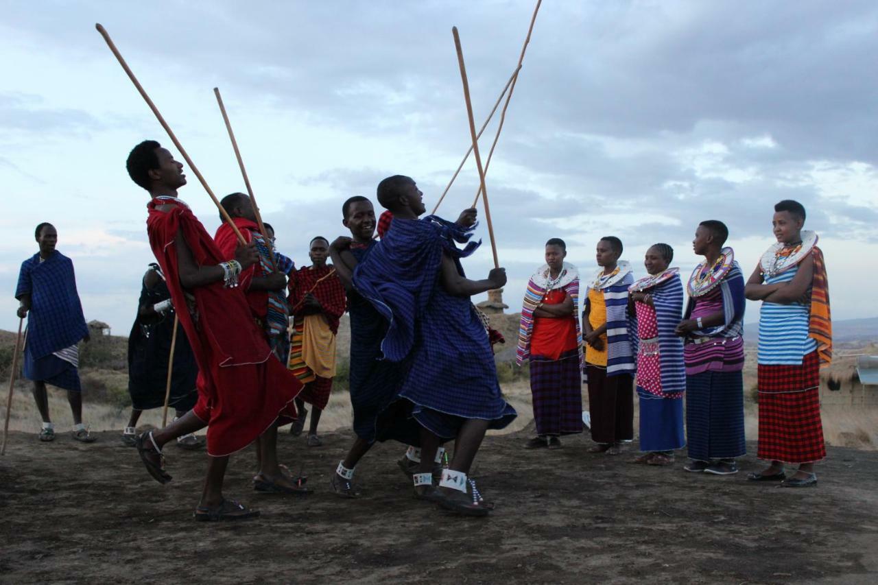 Original Maasai Lodge - Africa Amini Life Engare Nanyuki 외부 사진